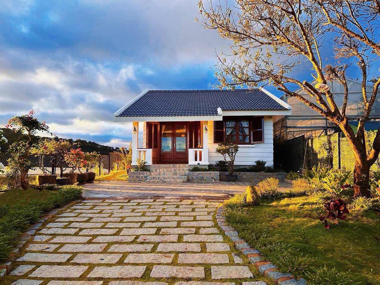 Bebe Homestay & Garden - Căn Xây