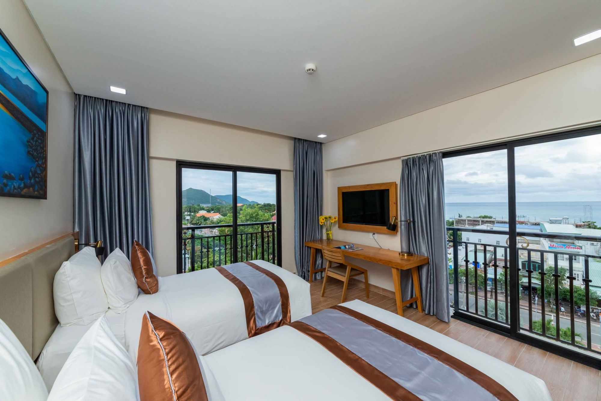 Marina Bay Côn Đảo Hotel 