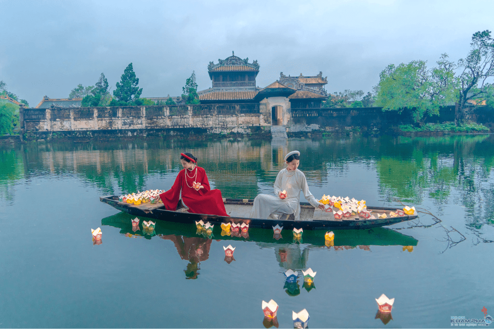 Kinh nghiệm du lịch Huế tự túc từ A-Z: di chuyển, ăn chơi