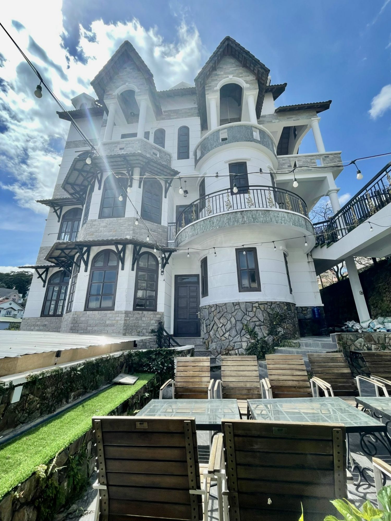 Đông Nghi Villa