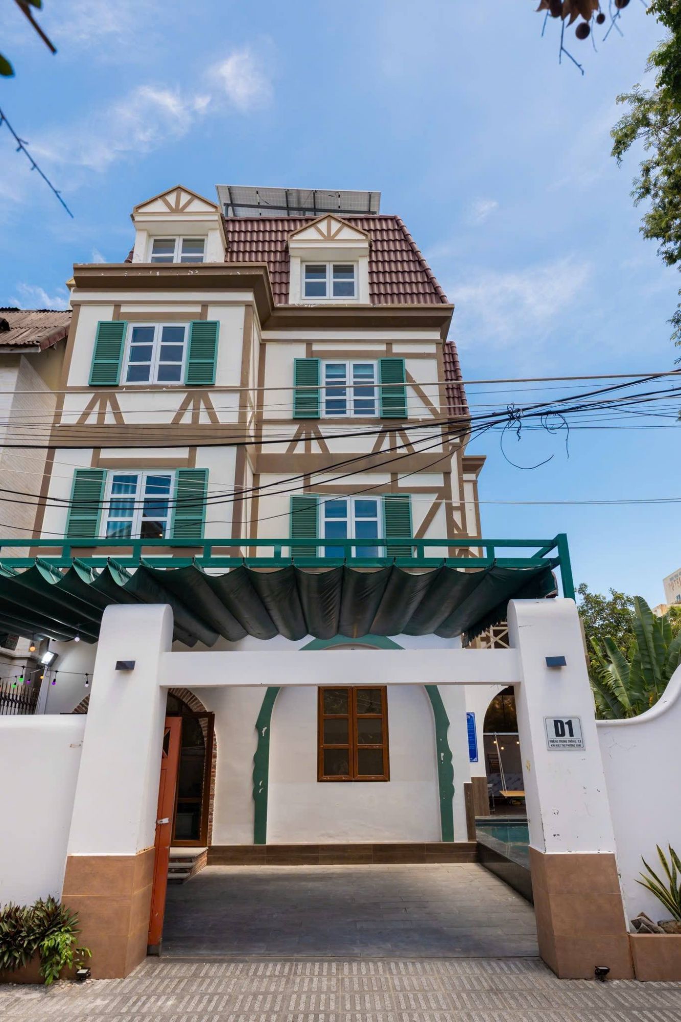 Sunny Villa - D1 Hoàng Trung Thông