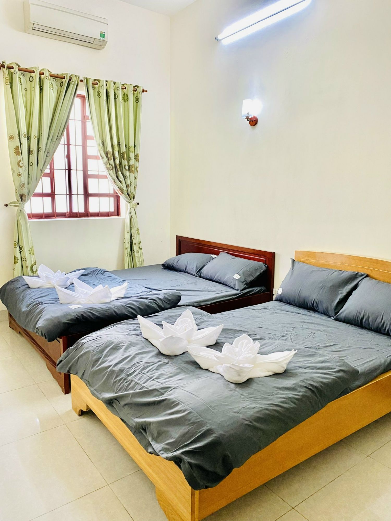 Là Nhà Homestay