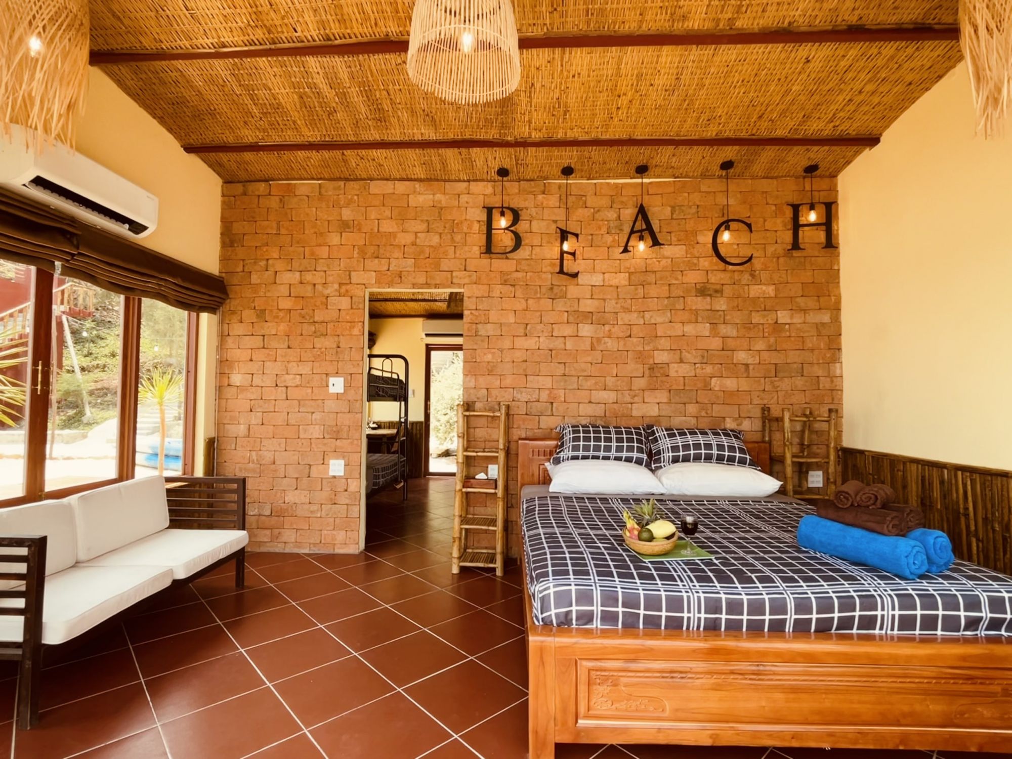 Life's a Beach - Sea View Triple