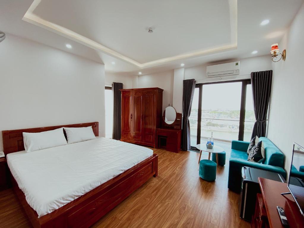 Khách Sạn Ngọc Hồi Quy Nhơn