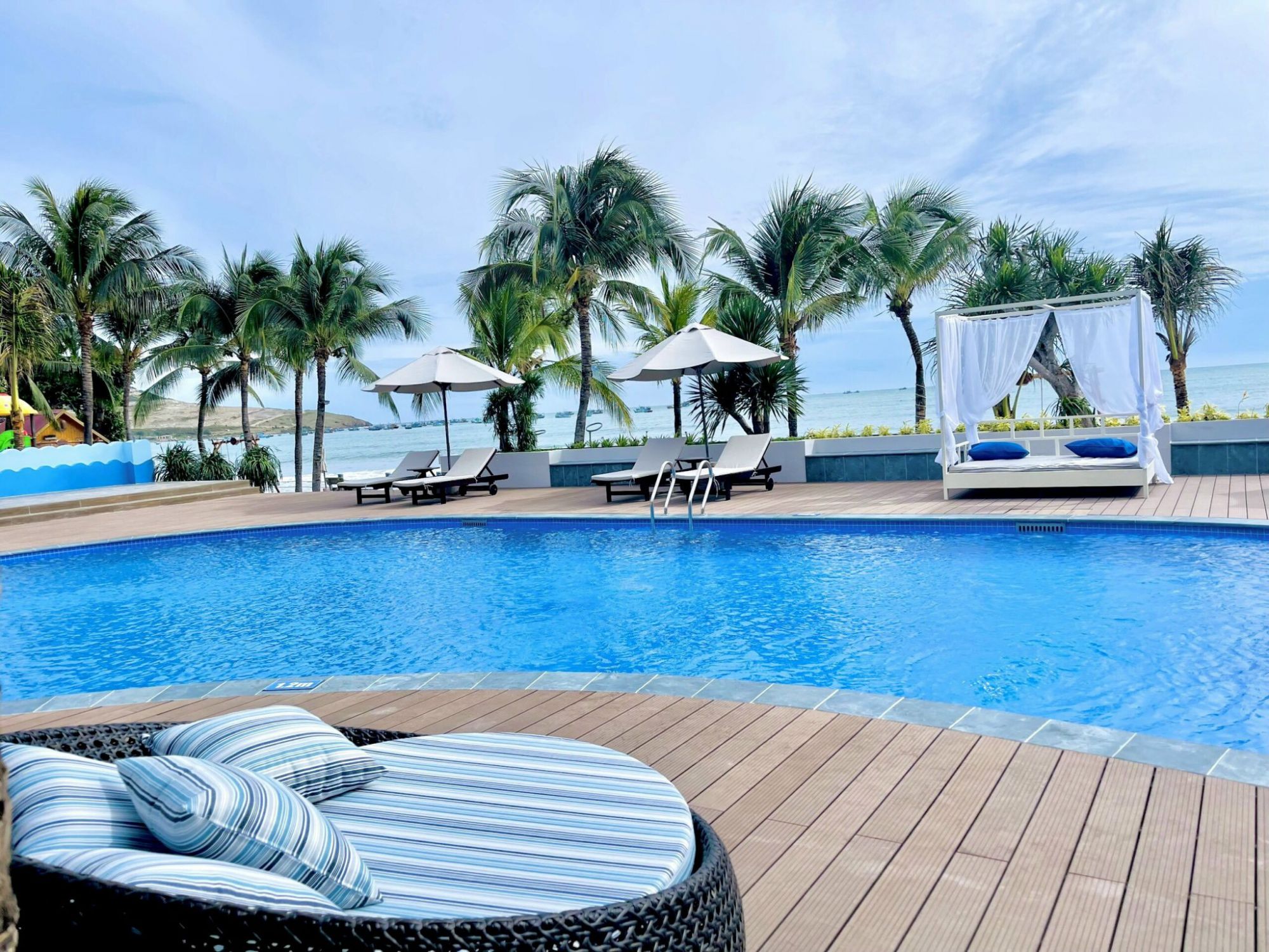 Villa Hòn Rơm 2 Resort 