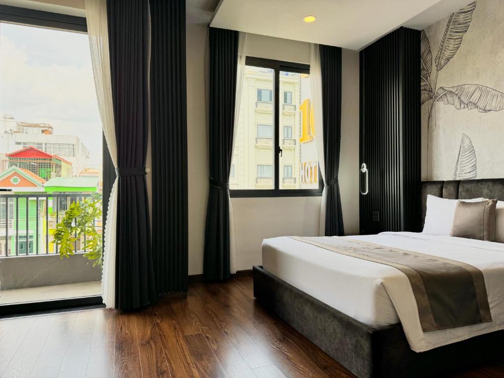 Lion Hotel 10