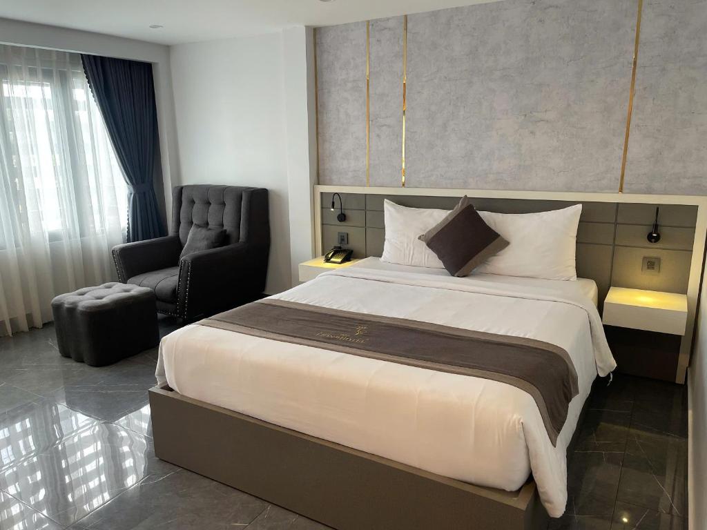 Lion Hotel 9