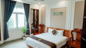 Lucasta Hotel