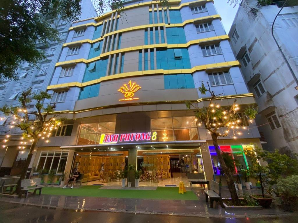 Khách sạn Phương Linh 8