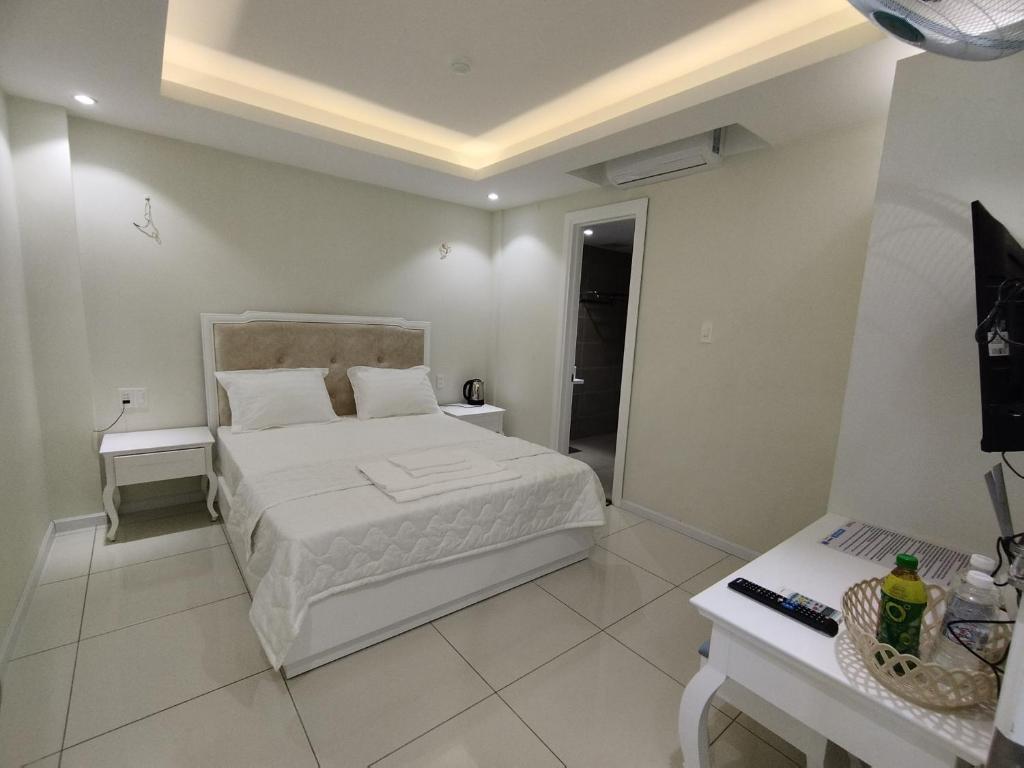 Tina 3 Hotel