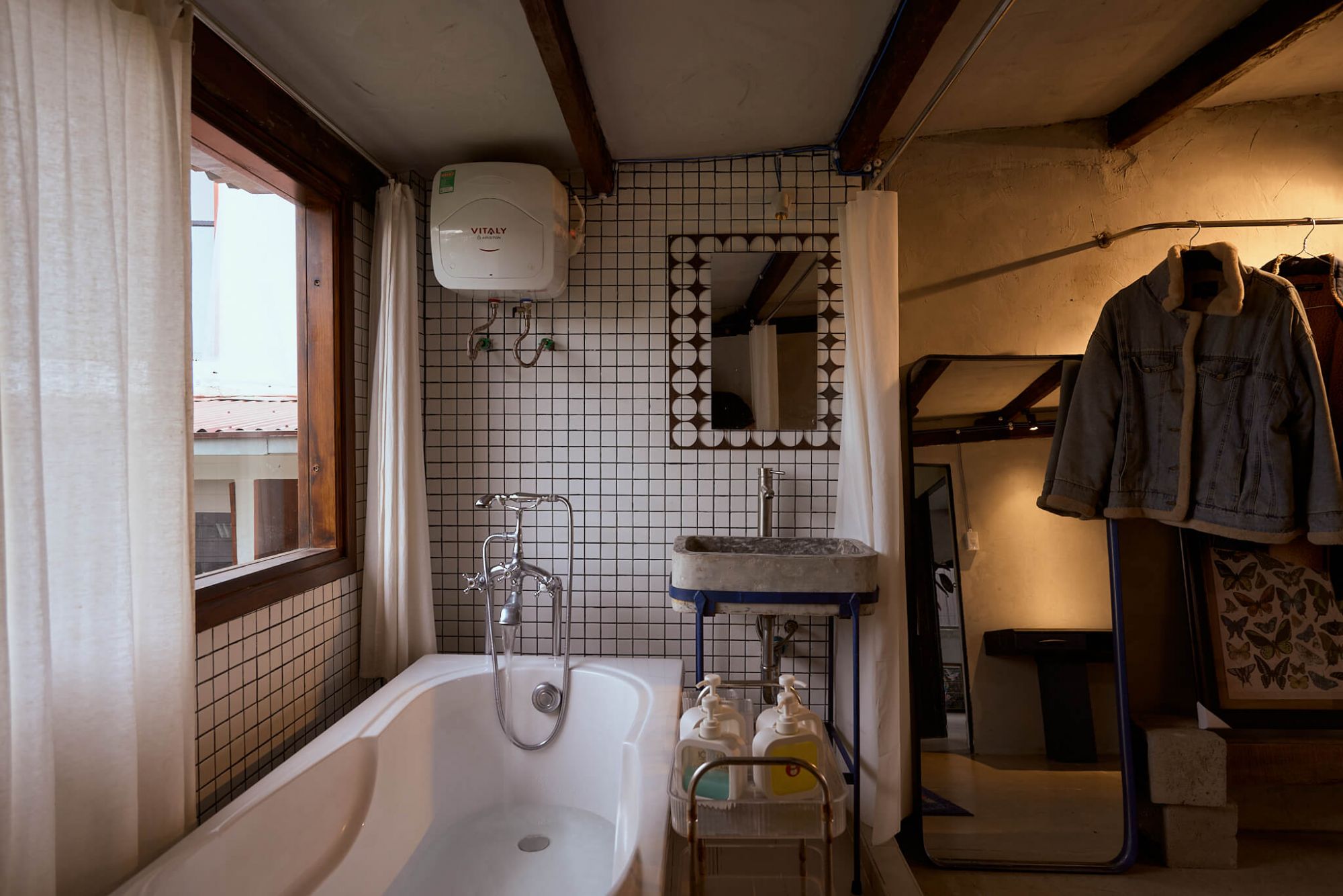 AntiBlue Homestay