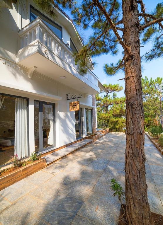 Sunset Villa
