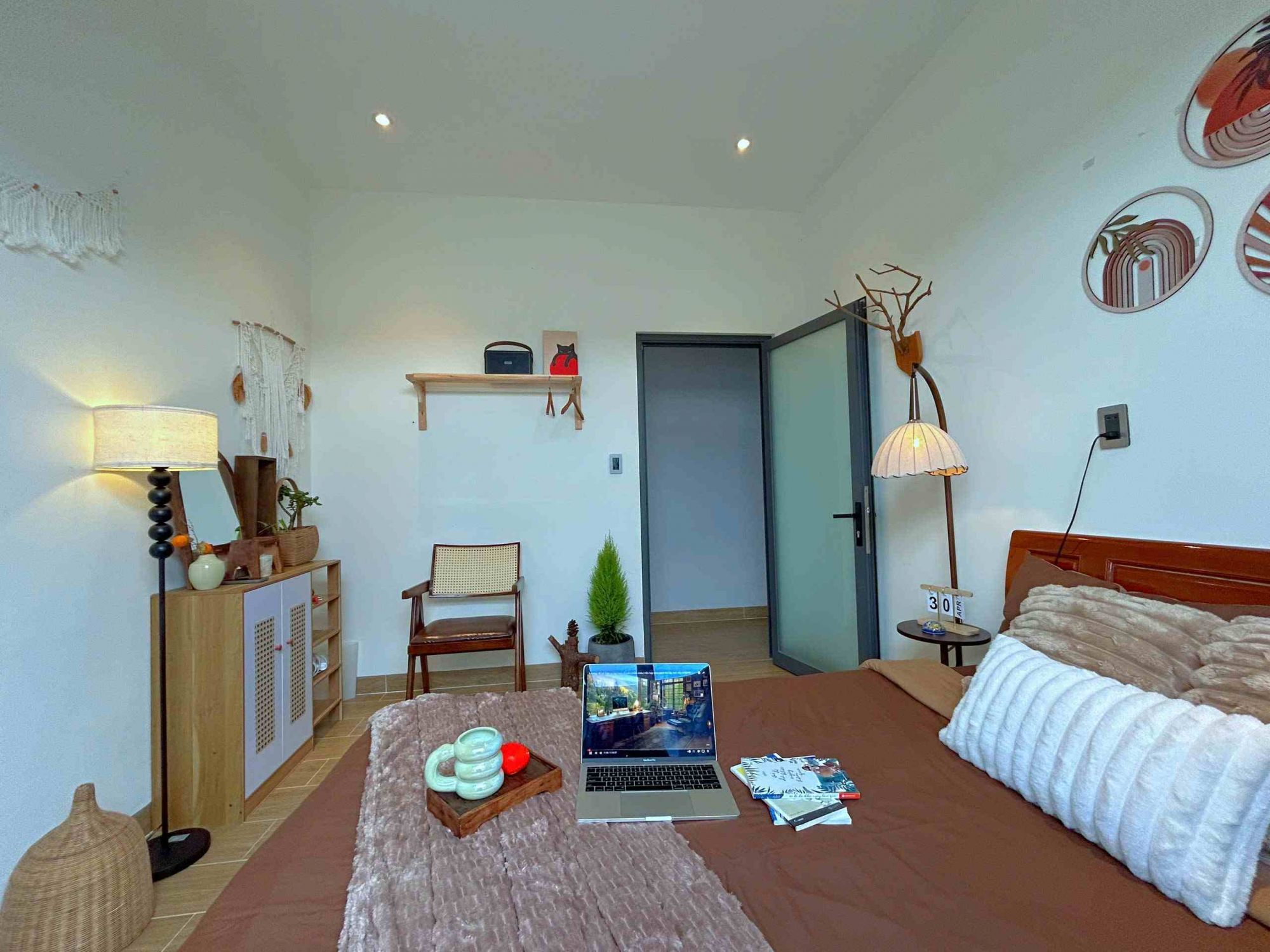 Moon Homestay