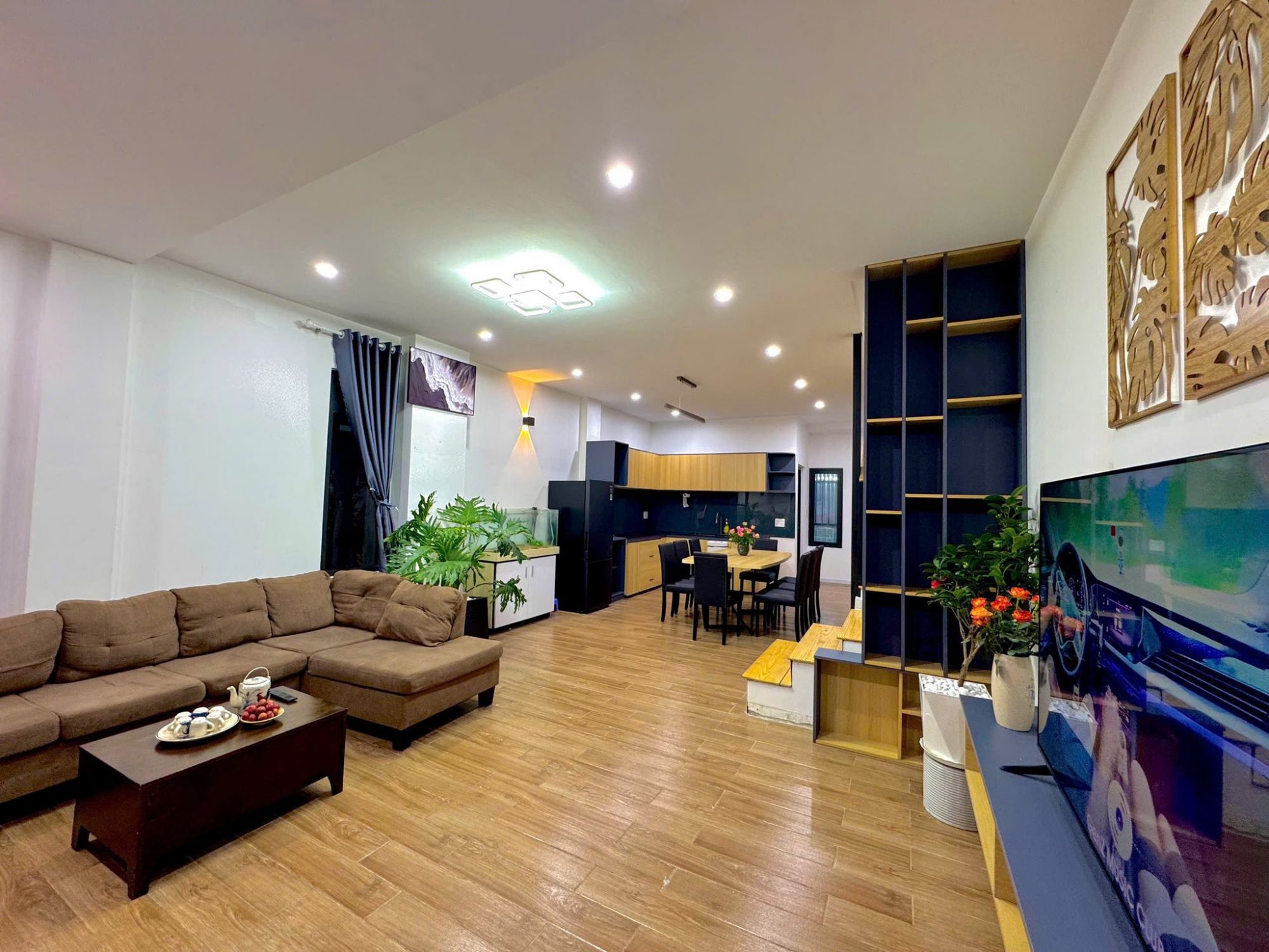 Moondy House 4