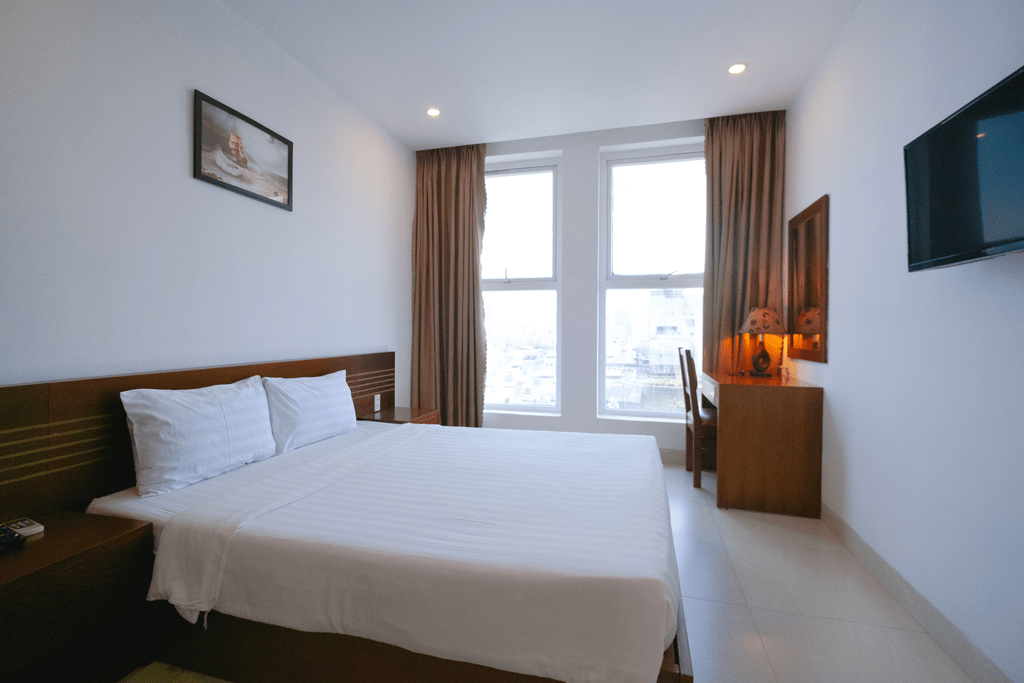 Golden Light Hotel