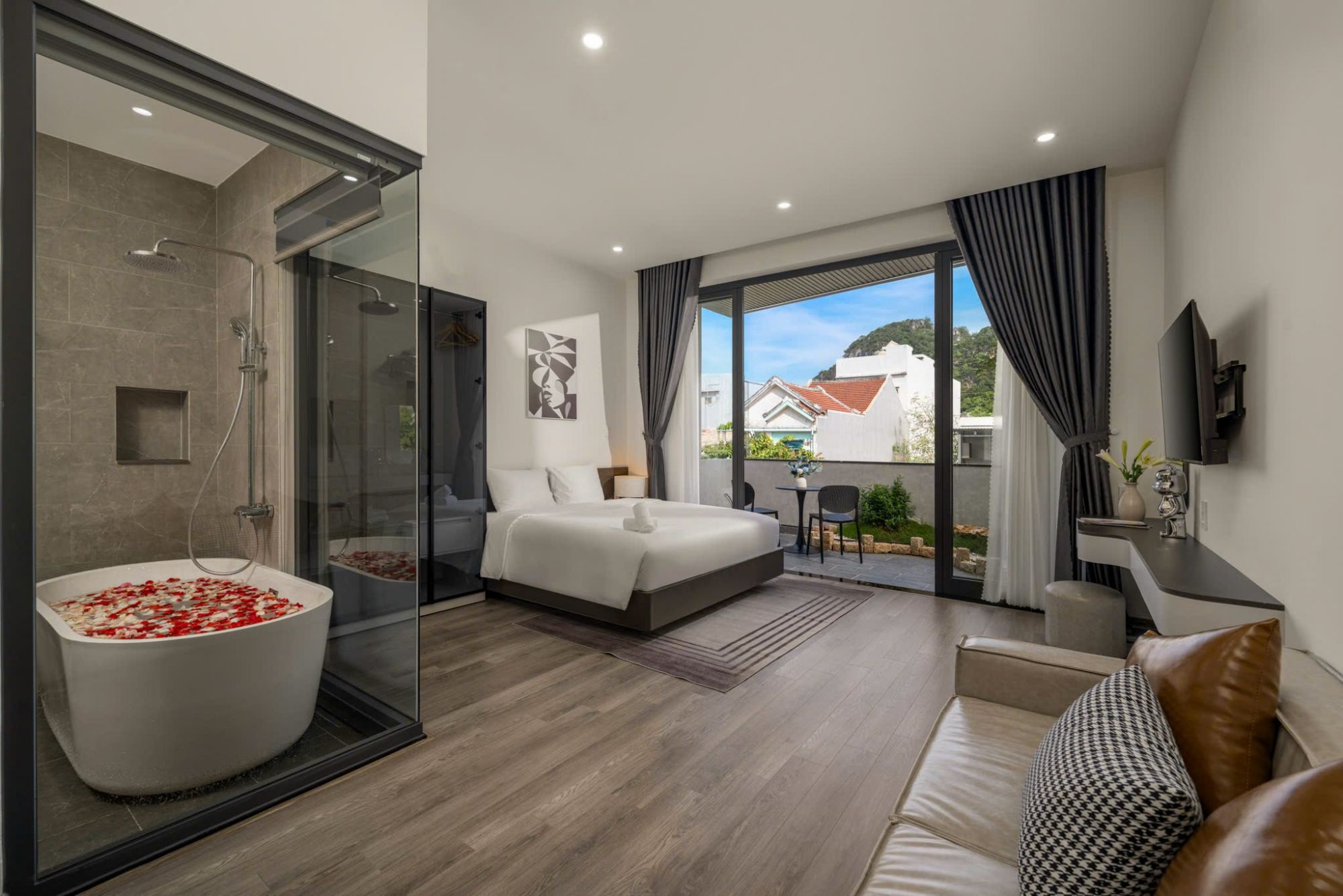 Crown Villa