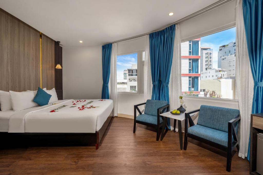 ELC Luxury Hotel