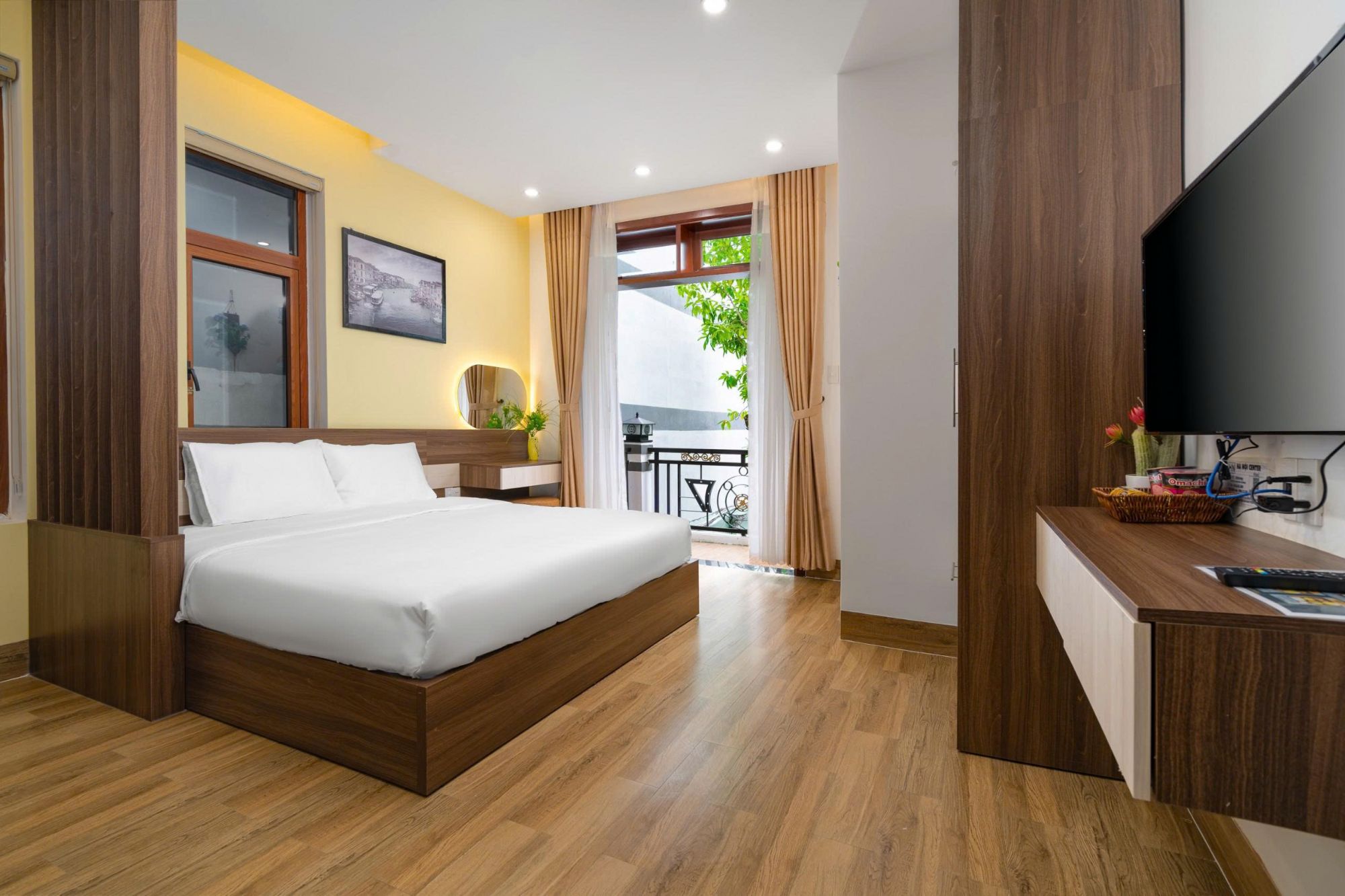 Nguyên Hương Hotel