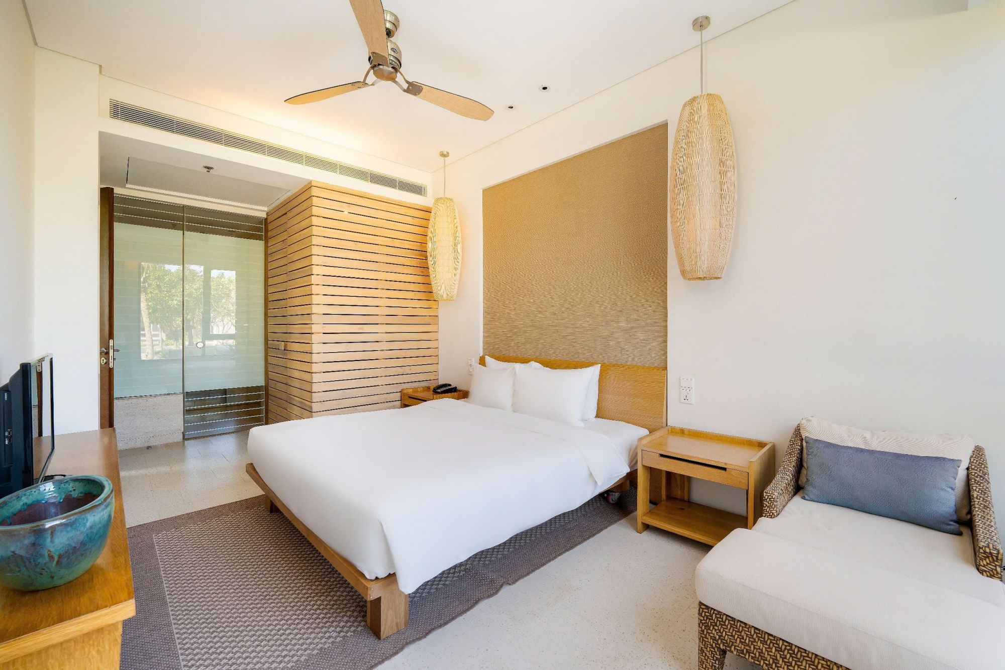 Hyatt Regency 2Br - B1001 View Biển