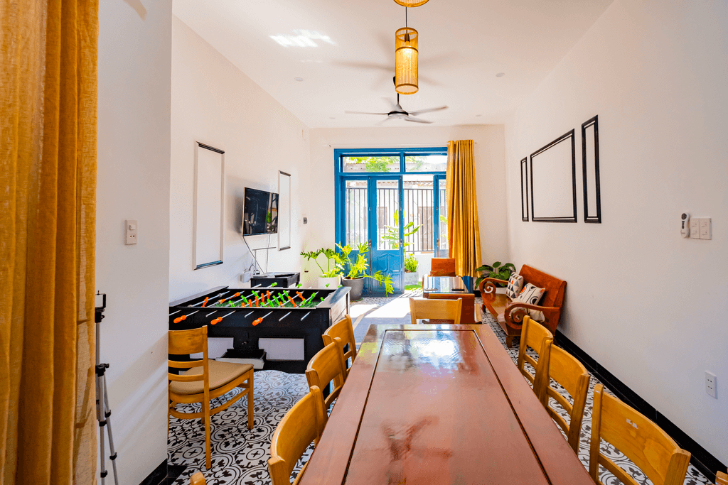 Vani House