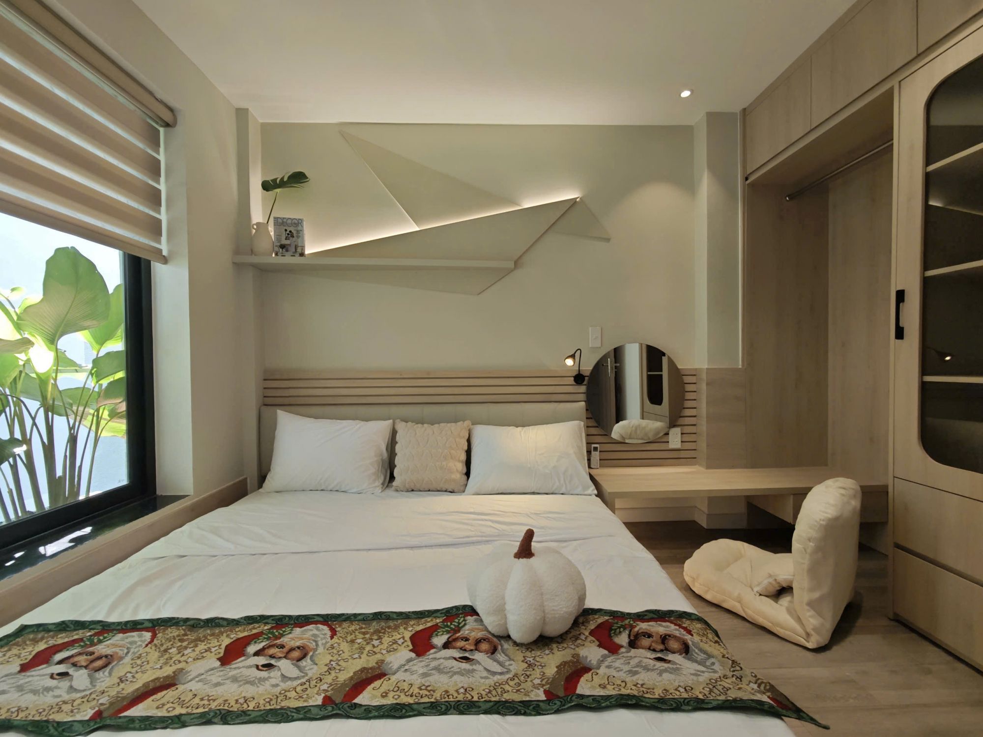 Win House