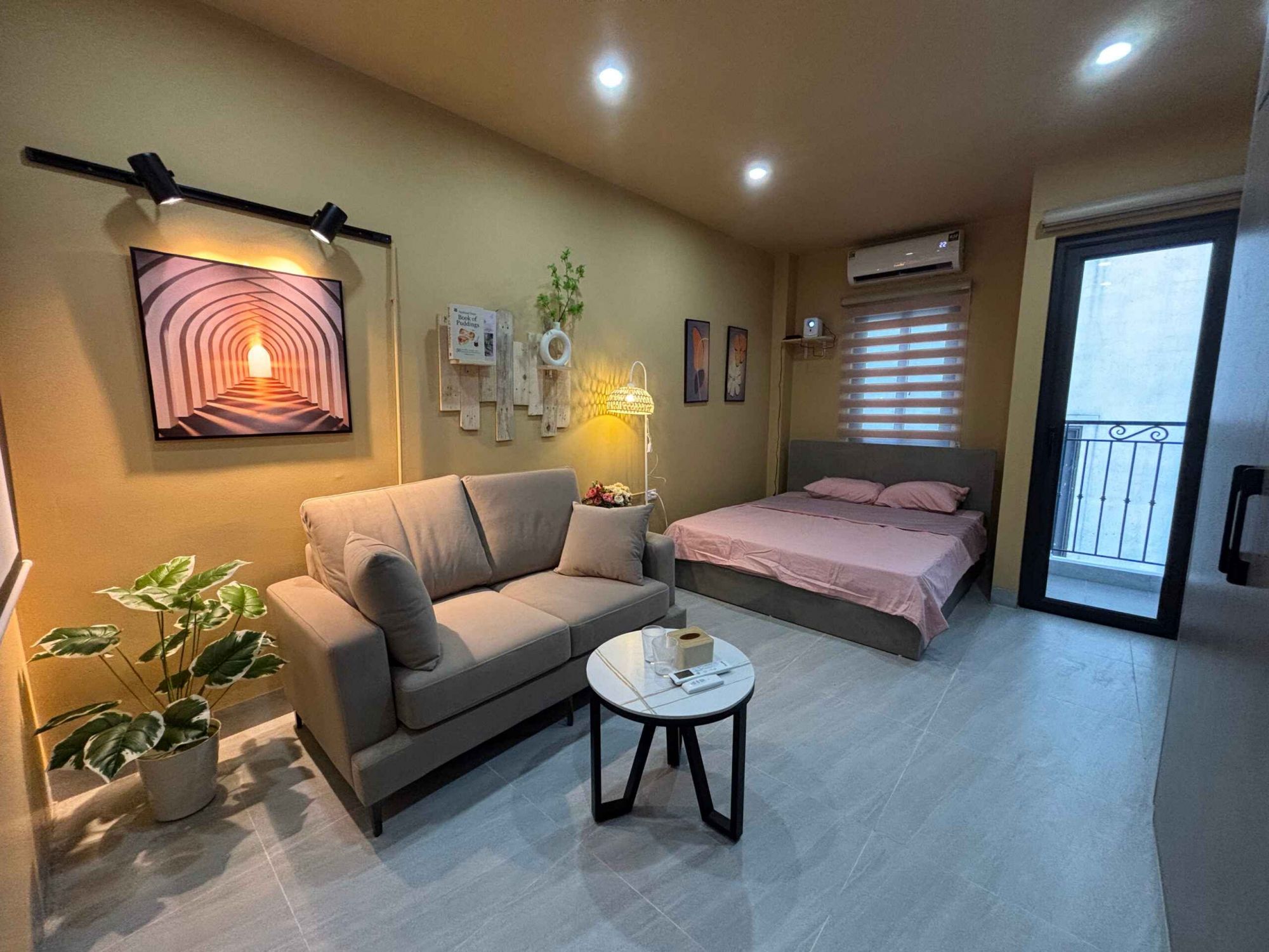 Hóng Homestay - 59 Mễ Trì