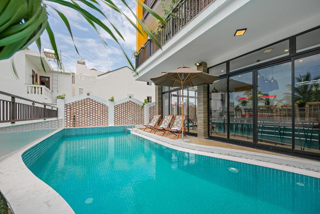 Villa Blake Hoian
