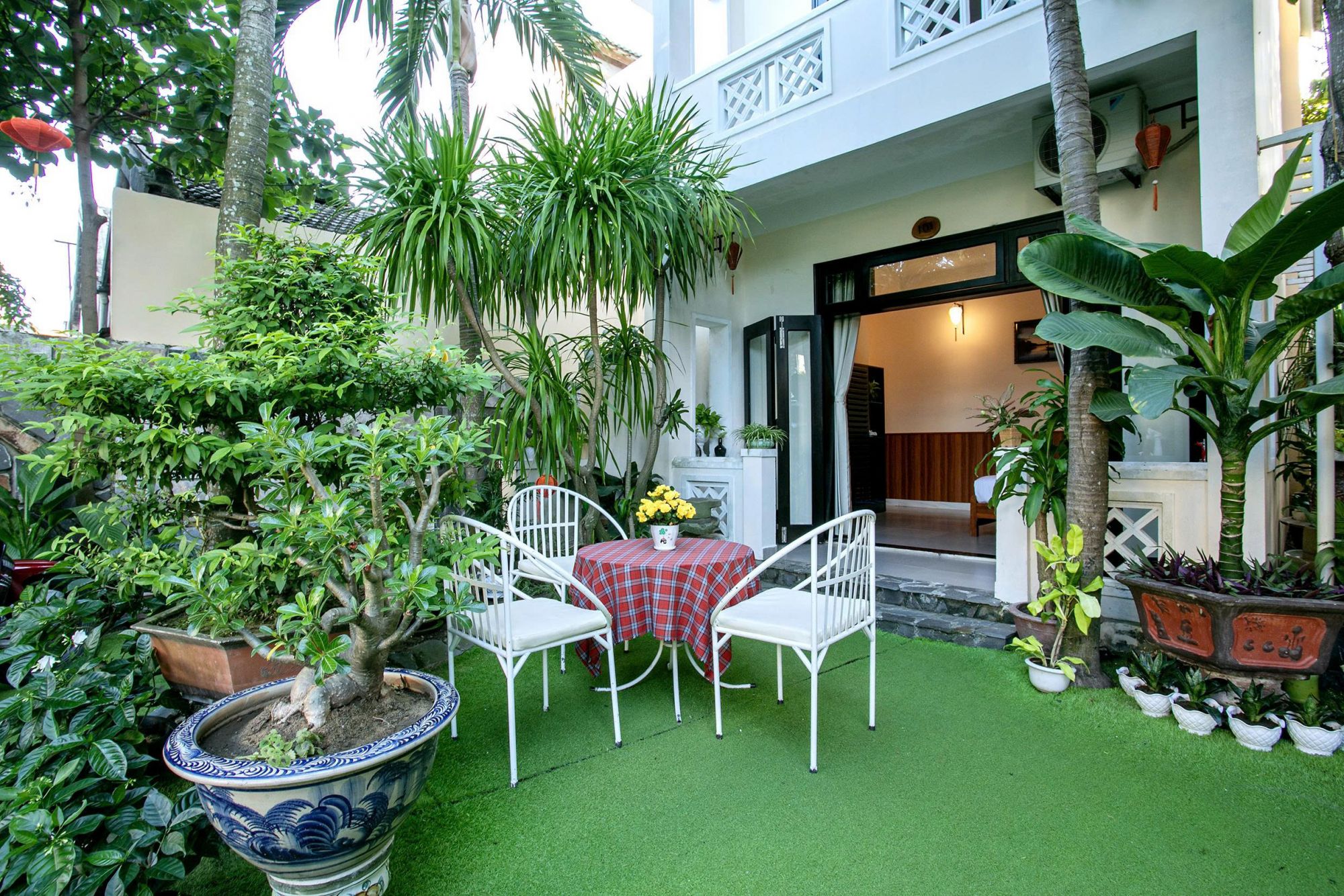 Ngân Phú Villa