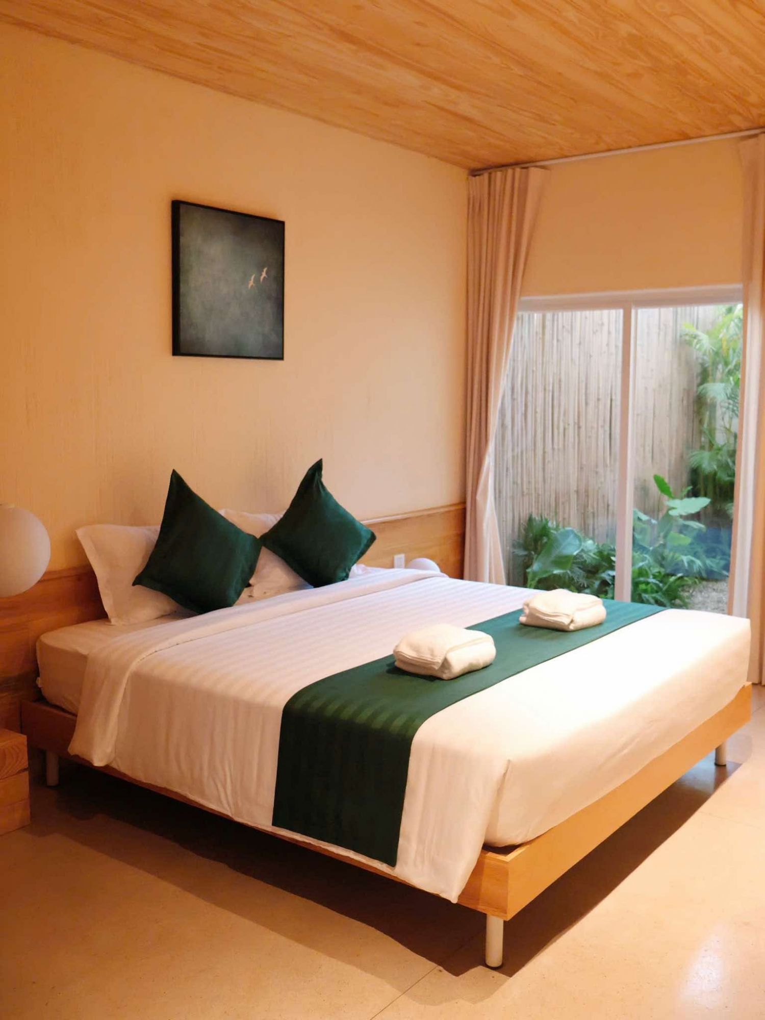Vả Riverside Retreat