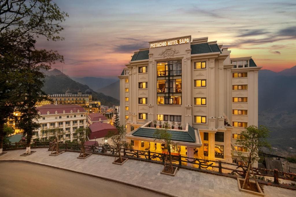 Pistachio Hotel