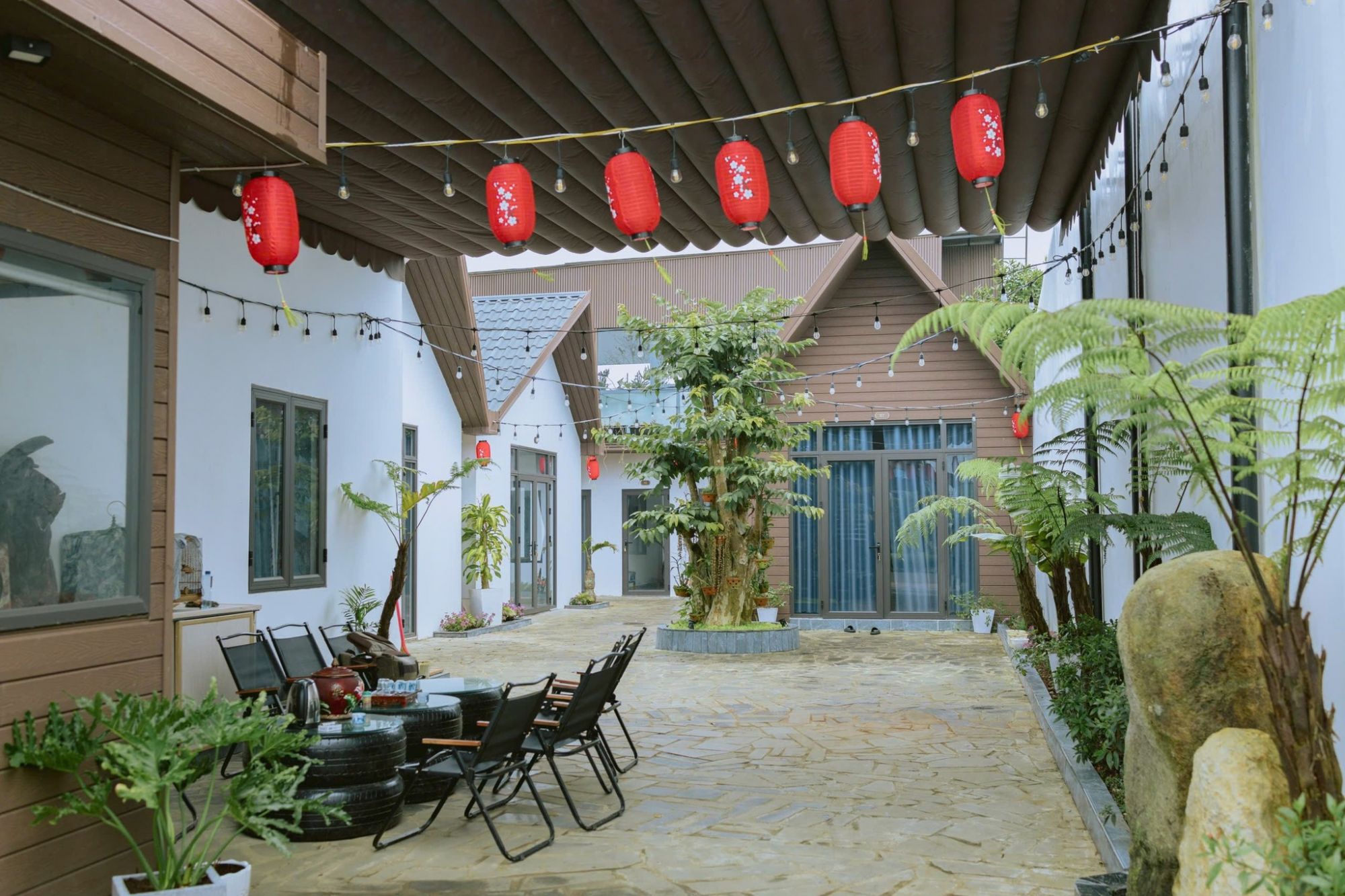 Nhà Tôm Homestay Măng Đen