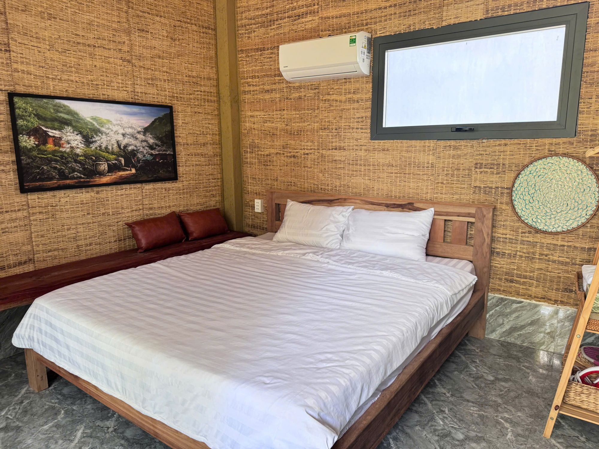 Hành Ngò Beach Homestay
