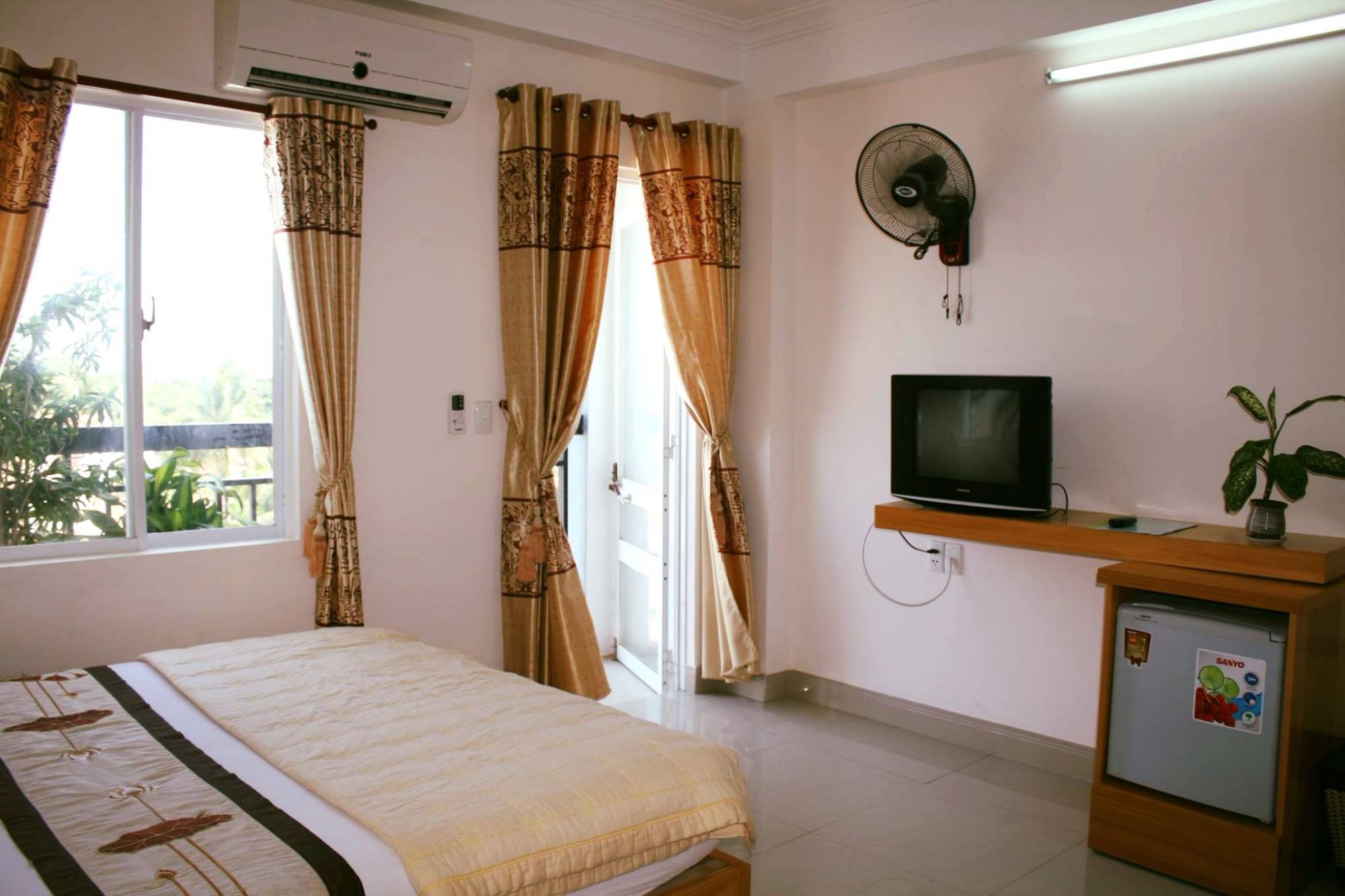 Nhiet Doi Hotel