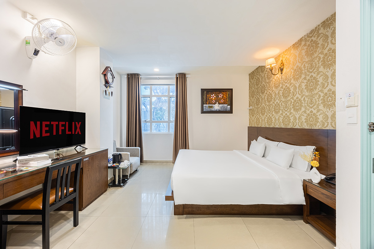 A25 Luxury Hotel - 29 Bùi Thị Xuân