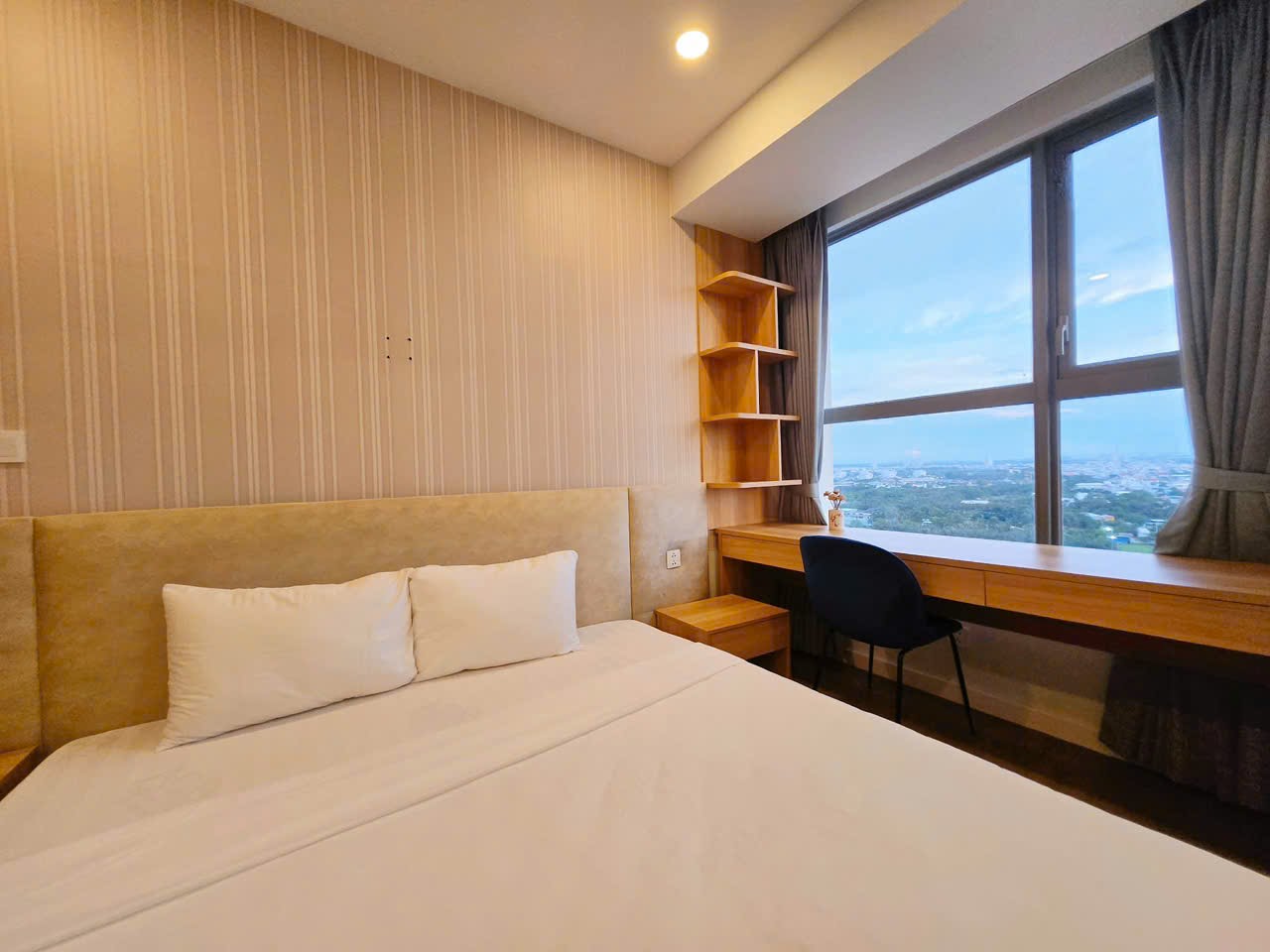 Altura Luxe Apartment