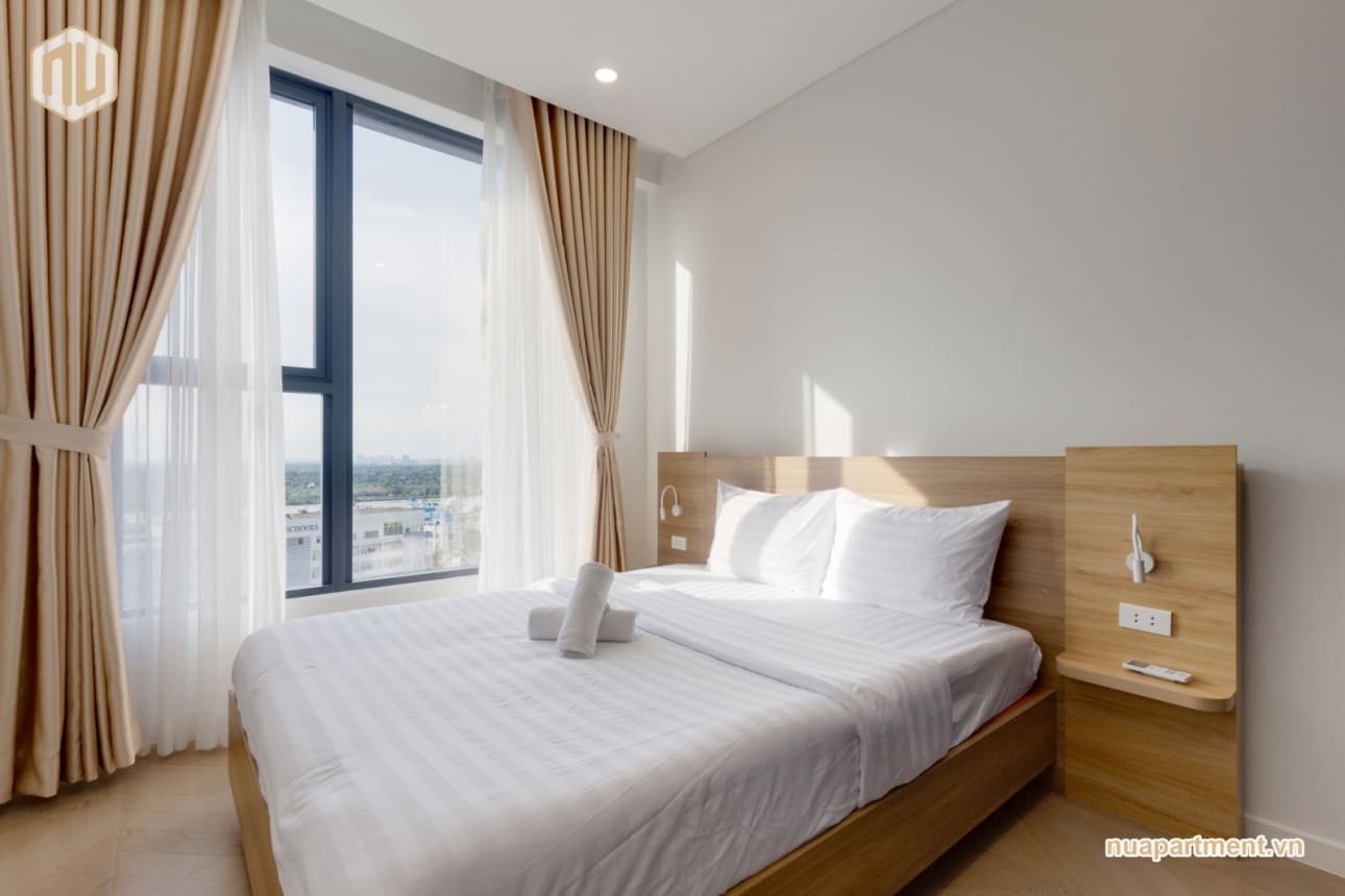 Nu Lumiere Riverside 6