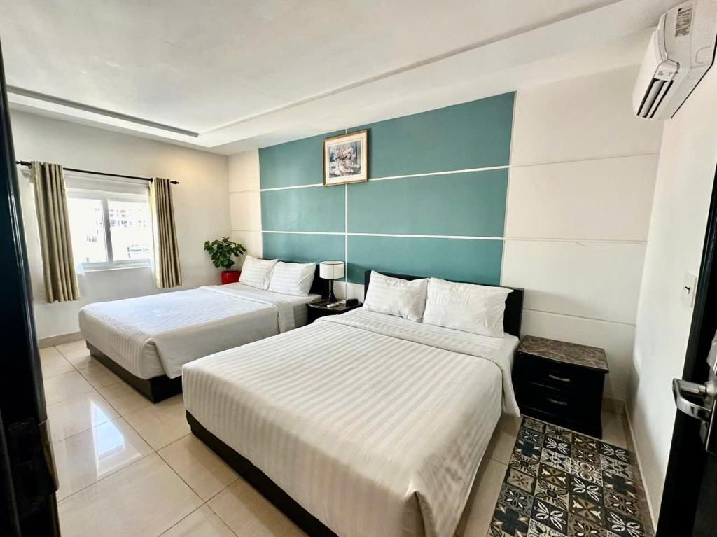 Sunrise Central Hotel