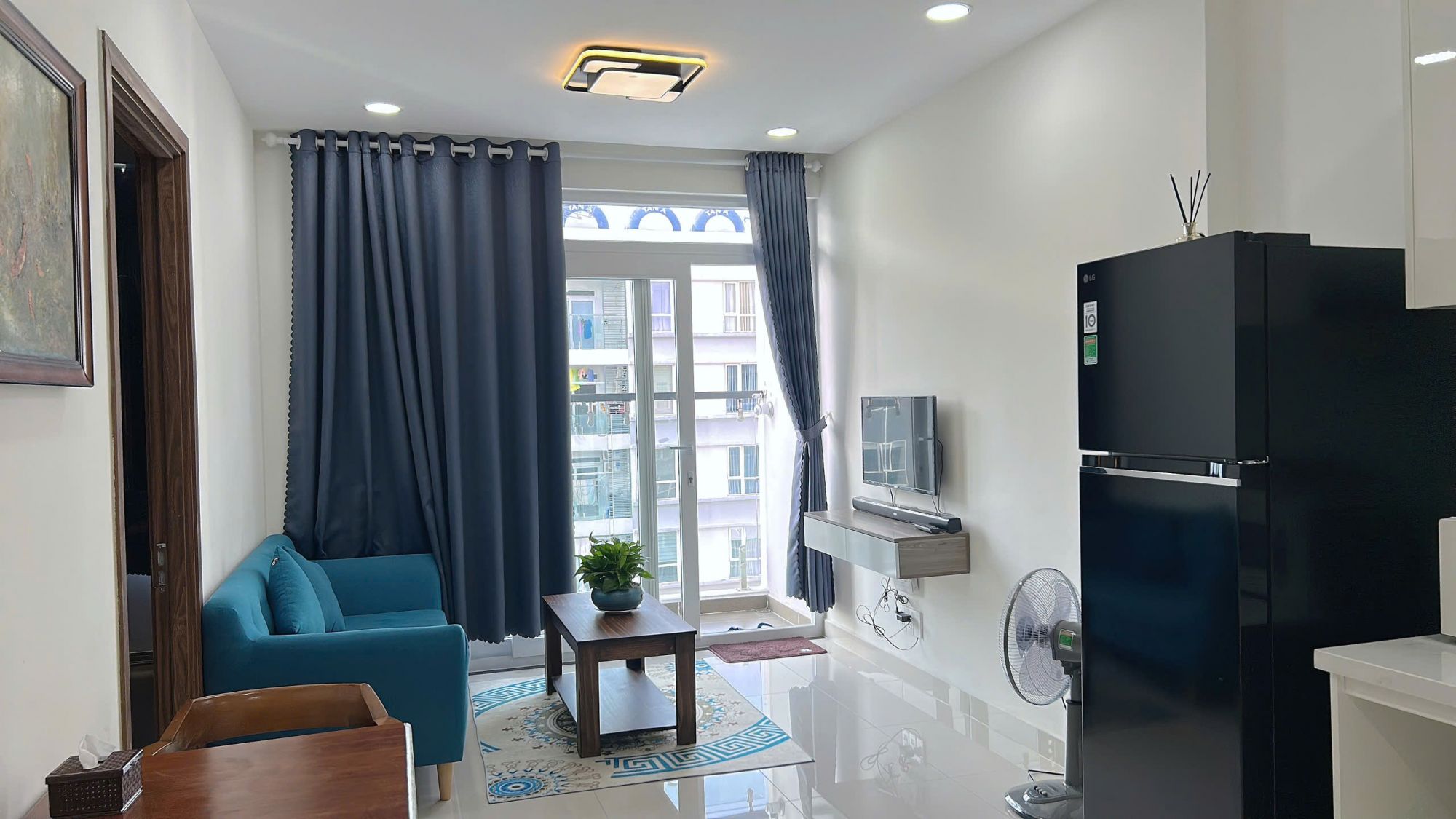 Eric House - The Western Capital Apartment