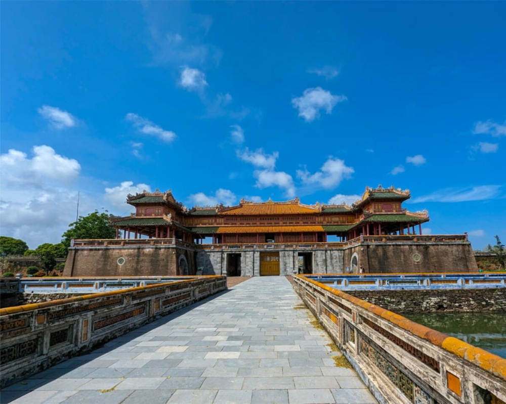 du lịch huế 30 4