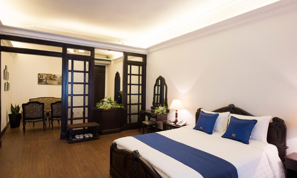 khách sạn hòa bình hà nội