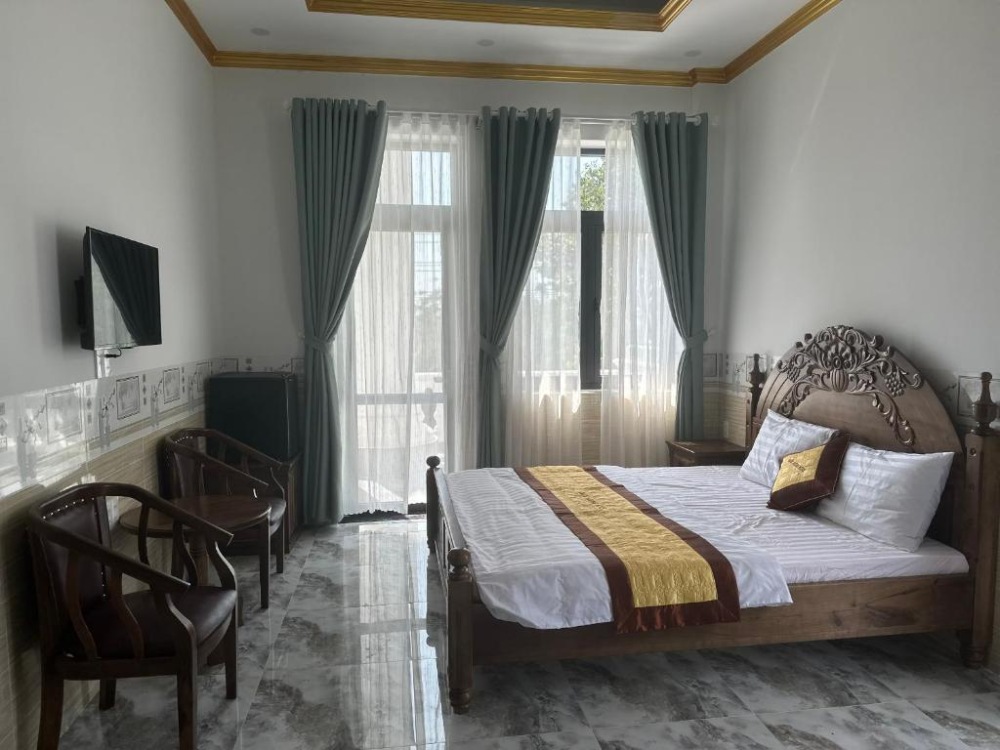 khách sạn quốc hương phước hải